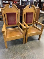 PAIR OF OAK BROKEN ARCH PARSONS CHAIRS