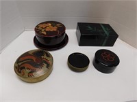 Japanese lacquer boxes Two lidded containers,