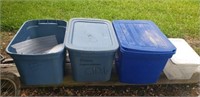 4 TOTES 3 BLUE ONE WHITE 3 LIDS