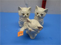 Cat Figurines/Early