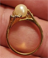 18k HGE ring w faux pearl & diamonds sz 6
