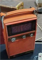 Old NOBILITY radio IT WORKS
