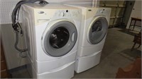 (2X) FRONT WHIRLPOOL WASHER & DRYER W/STAND