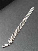 Sterling Silver Bracelet 7" long, 17.5grams