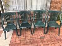 Set of 4 Green Plastic Chairs