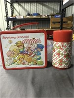 Strawberry Short Cake lunch box with thermos