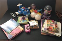 ASSORTED LOT OF CHILDS BOOKS AND TOYS