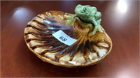 VINTAGE POTTERY FROG DISH