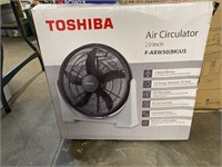 TOSHIBA 20” fan, plugged in and it runs