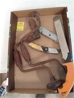 2 Bracers, Saw, Utility Knife
