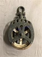 Metal pulley