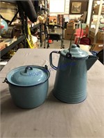 Blue granite pot w/ lid, coffee pot