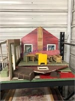Wood doll house, needs assembled