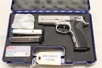SMITH & WESSON 4006 .40 PISTOL (USED)