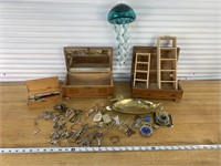 Antiques, collectibles and TONS MORE!