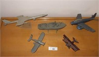 5 AIRPLANE AND BOAT MODELS