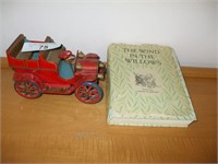 MR. TOAD'S MOTOR CAR WITH WIND IN THE WOLLOWS BOOK