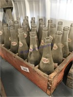 Wood pop crate w/ Pier's/Vess bottles
