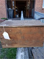 ANTIQUE ADVERTISING BOX FOR CORNED BEEF