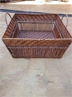 METAL AND WICKER BASKET