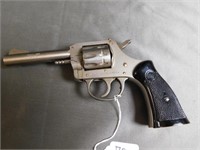 Harrington & Richardson 930 revolver