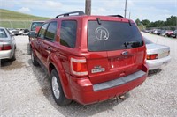 2010 RED FORD ESCAPE XLT