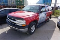 2002 Red Chevy Suburban