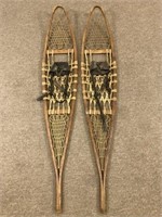 Michigan Snowshoes with Leather Bindings