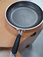Kitchenaid frying pan