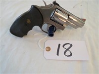Smith & Wesson 66-2 .357 Mag Revolver