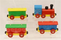 Vintage Wood Train Set (Magnet Attach)