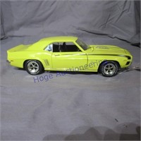 Ertl 1/18 '68 Chevy Camaro SS