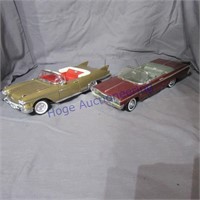 1/18 Chevy SS409 & '58 Cadillac