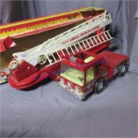 Nylint aerial fire truck w/ladders