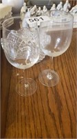 (2) WINE GLASSES