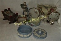 Assorted Ceramic Decorative Pieces