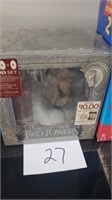 TWO TOWERS DVD SET NEW IN BOX