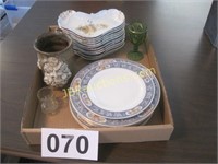 11 Japenesse Dishes- Plates & Mug