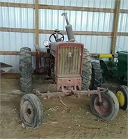 McCormick Farmall 504  tractor