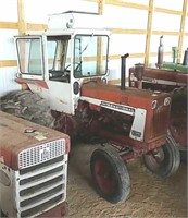 International 706 diesel tractor