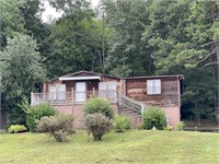 8607 TAZEWELL PIKE HOME & 5 ACRES