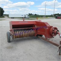 Allis Chalmers 303 small square baler