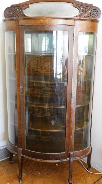 Antique Curved Glass Curio Cabinet, How Much Does It Cost To Replace Curved Glass In A China Cabinet