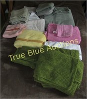 Assorted Bath Towels