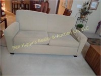 Smith Brothers Sofa w/ 2 pillows