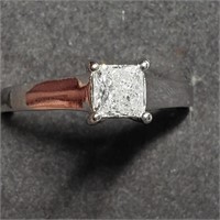 $4100 14K  Diamond(0.5ct) Ring