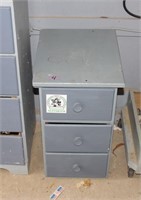 Small 4 Drawer Dresser/Tool Box