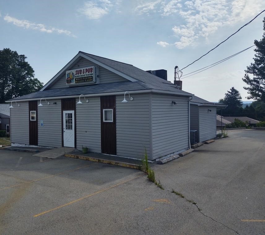 COMMERCIAL REAL ESTATE AUCTION-MT. PLEASANT, PA