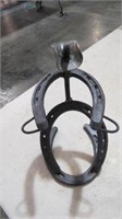 HORSE SHOE WINE BOTTLE HOLDER