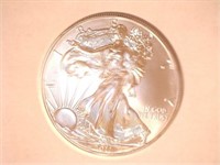 2011 American Eagle, Silver 1 Dollar. 20 QT